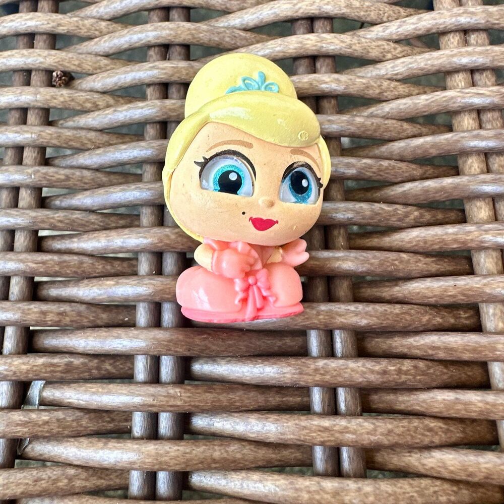 Doorables Charolette figure